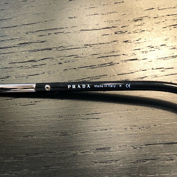 PRADA black large frame sunglasses - Picture 5 of 5